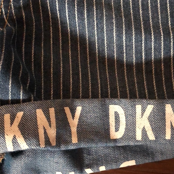 GIRLS - DKNY Stripe Short Overalls - Size 10 - Picture 5 of 9